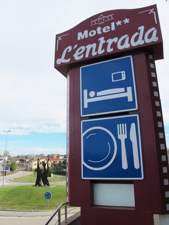 Motel La Entrada Riudarenes Exterior photo